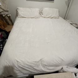 Tempur-Pedic King Bed 