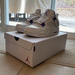 Jordan 4 Metallic Purple