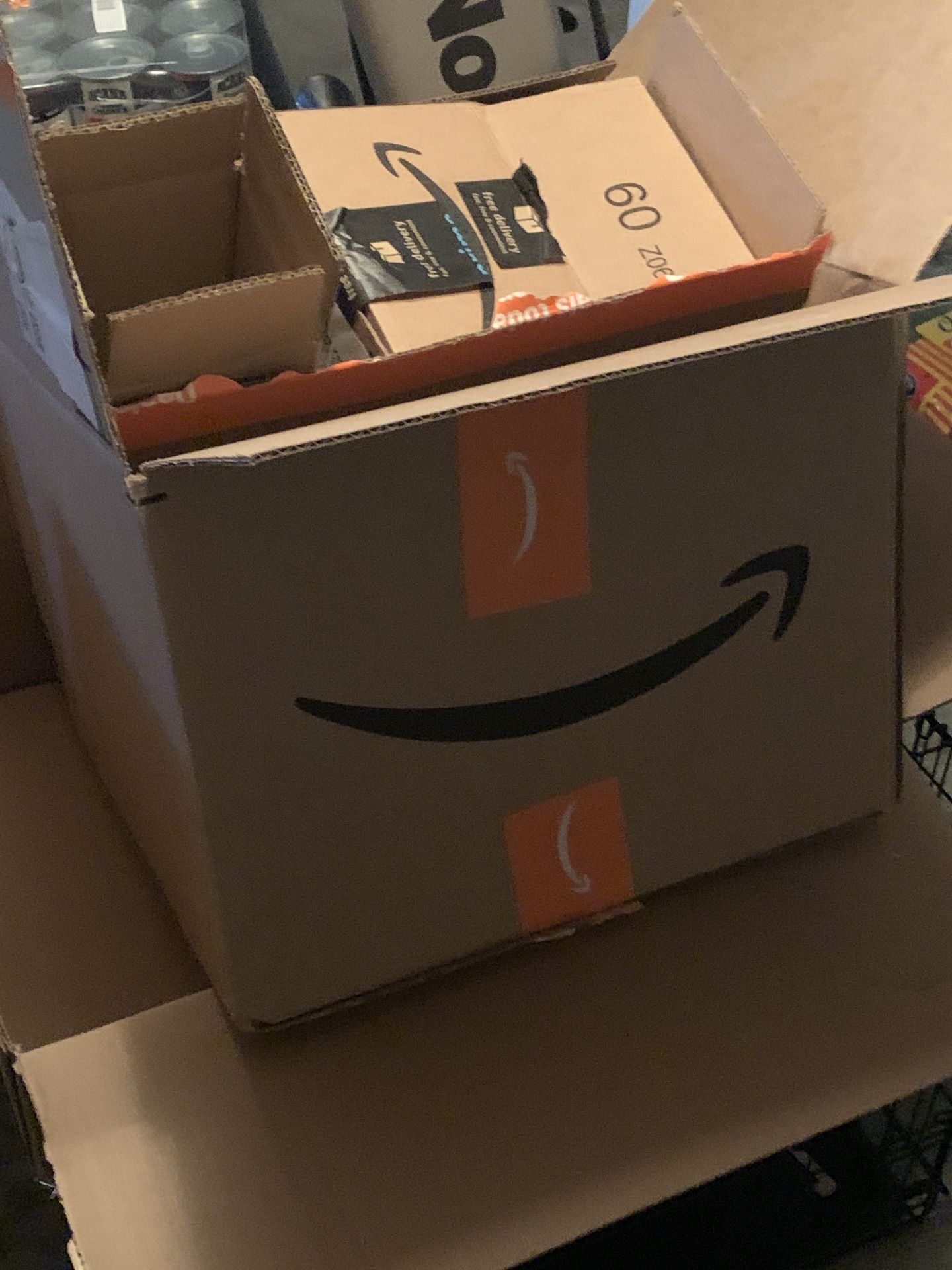 12 Various Size Boxes - Pick Up Northeast Tacoma/ Dash Point Park 