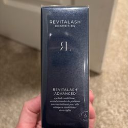 Revitalash Advanced lash growth serum