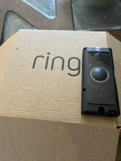 Ring doorbell- Basically New- Extra White Cover