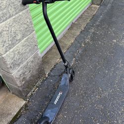 iScooter iK3 Electric Scooter, 150W Motor, LED Display for Kids Ages 6-14