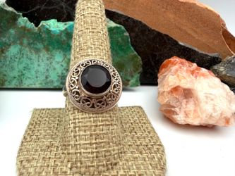 Vintage 3D Red Garnet Gemstone Sterling Silver 925 Ring