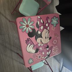 Minnie 