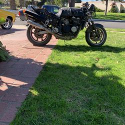 1990 Ninja 600 Part Bike