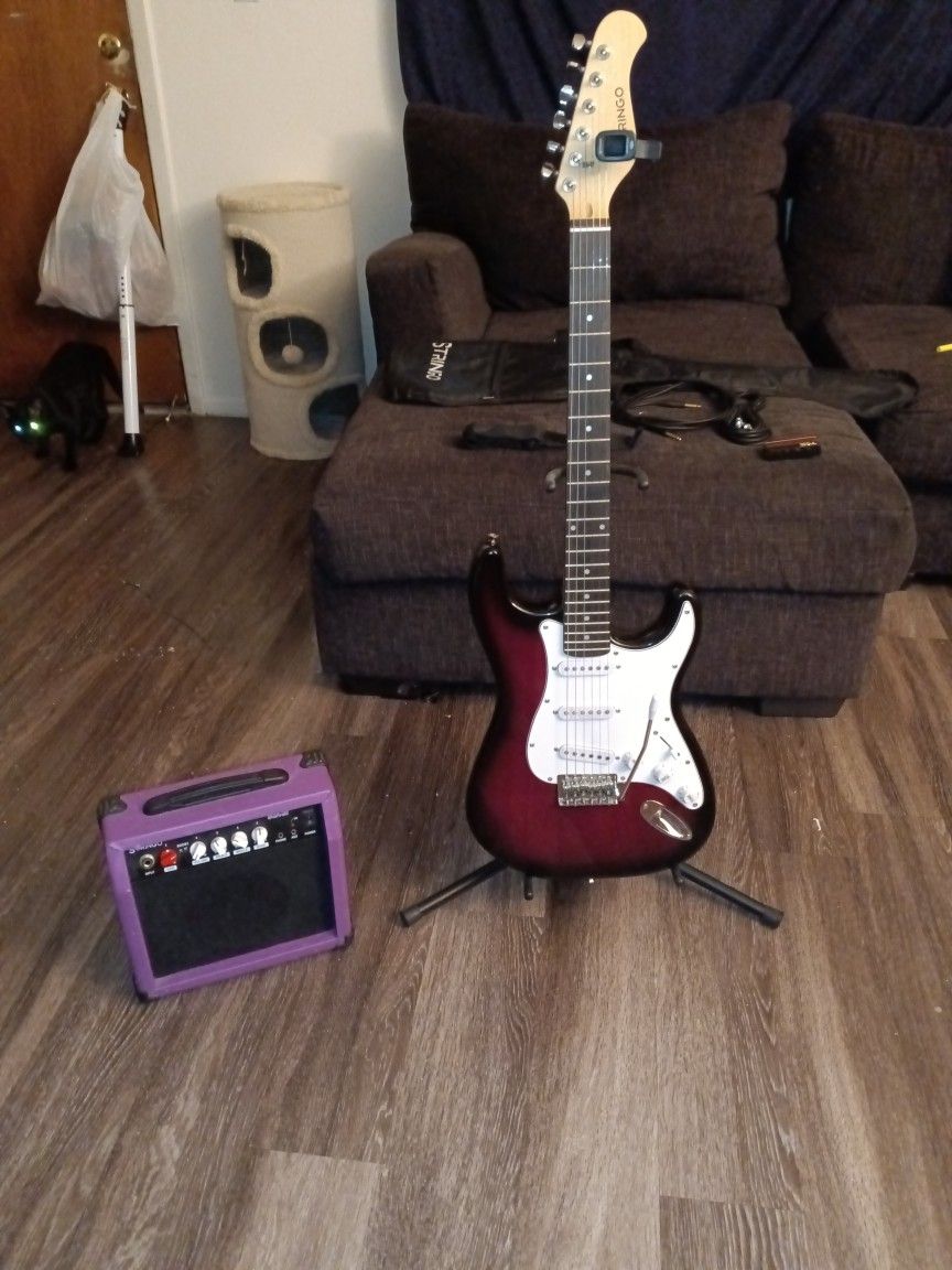 Stringo Guitar and Amplifier, Case, Cord and