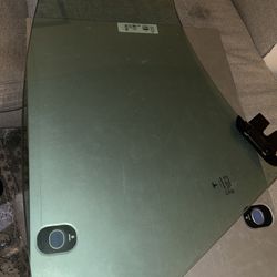 2012 - 2020 TESLA MODEL S DRIVER SIDE DOOR WINDOW( Open Box)