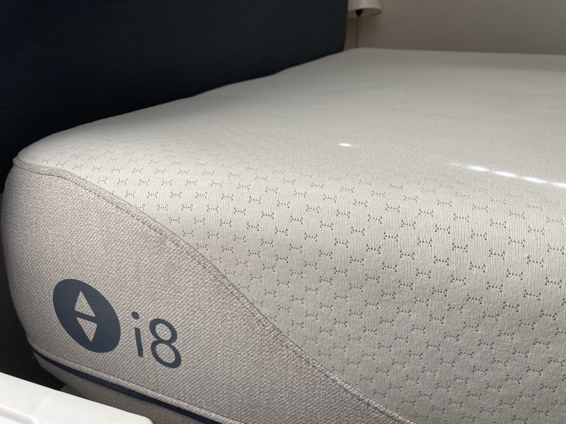 Sleep Number I 8 King Size.