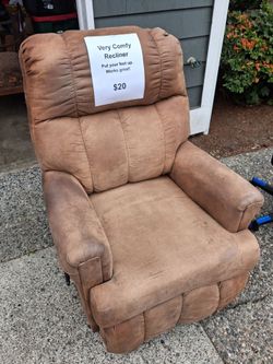 FREE RECLINER