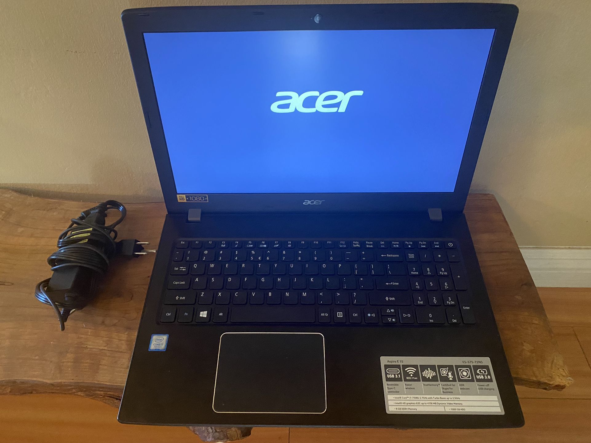 Acer 15 In Laptop with carrying bag