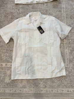 Men’s size large Guayaveras $10 each