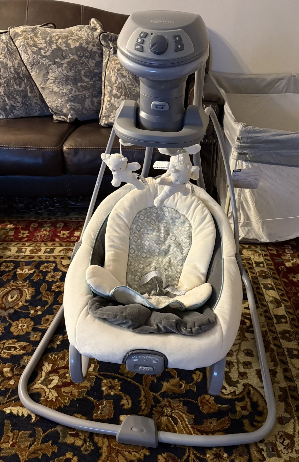 Graco Baby Swing