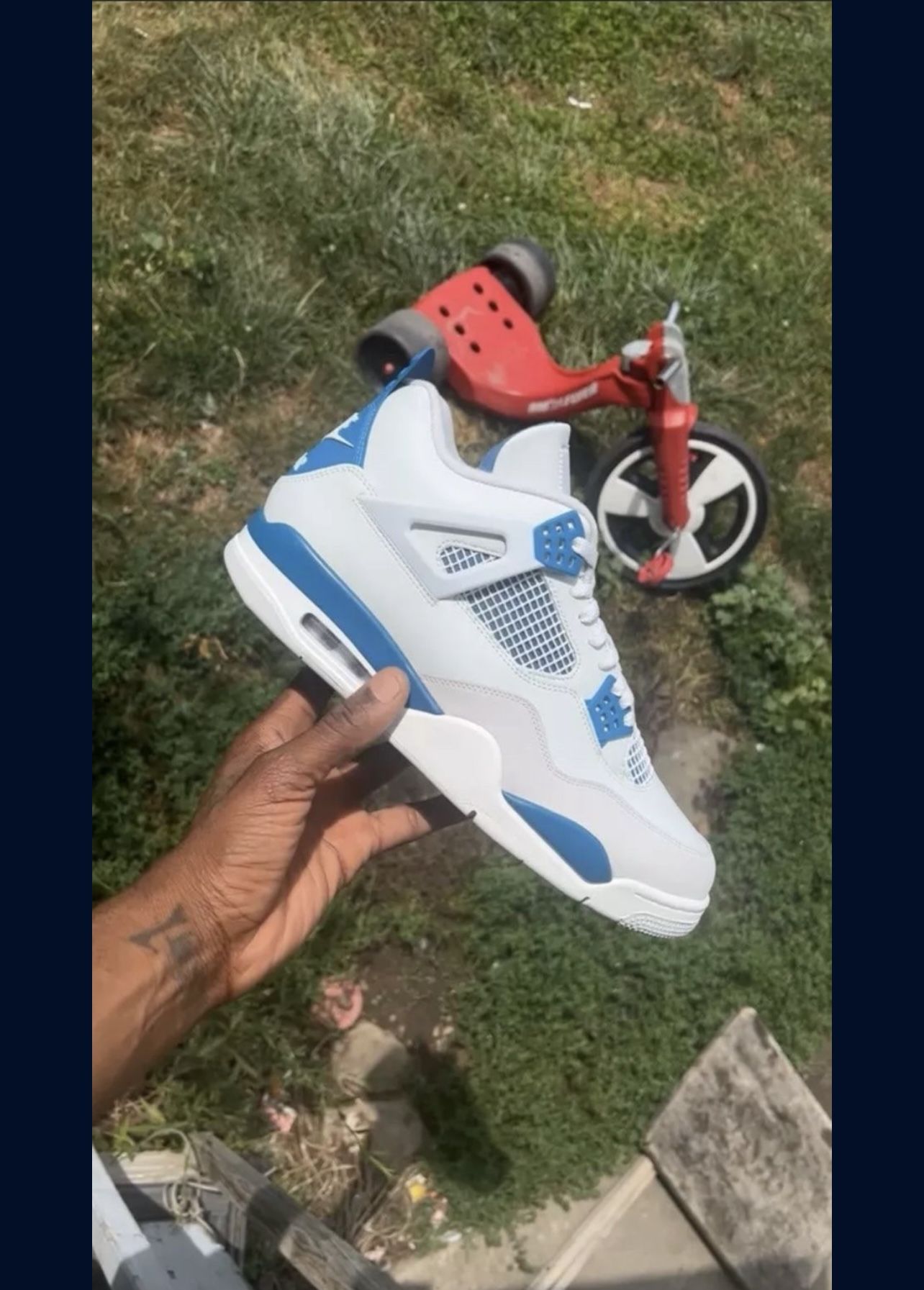 Air Jordan 4