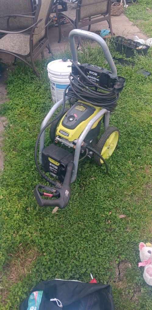 Roybe.
Powerwasher