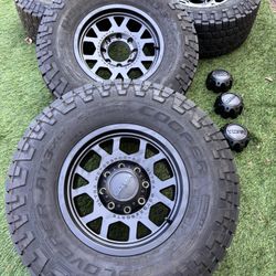 New Ultra Rims 17x9 Ford F250 F350 Rims 8x170 Wheels Tires 