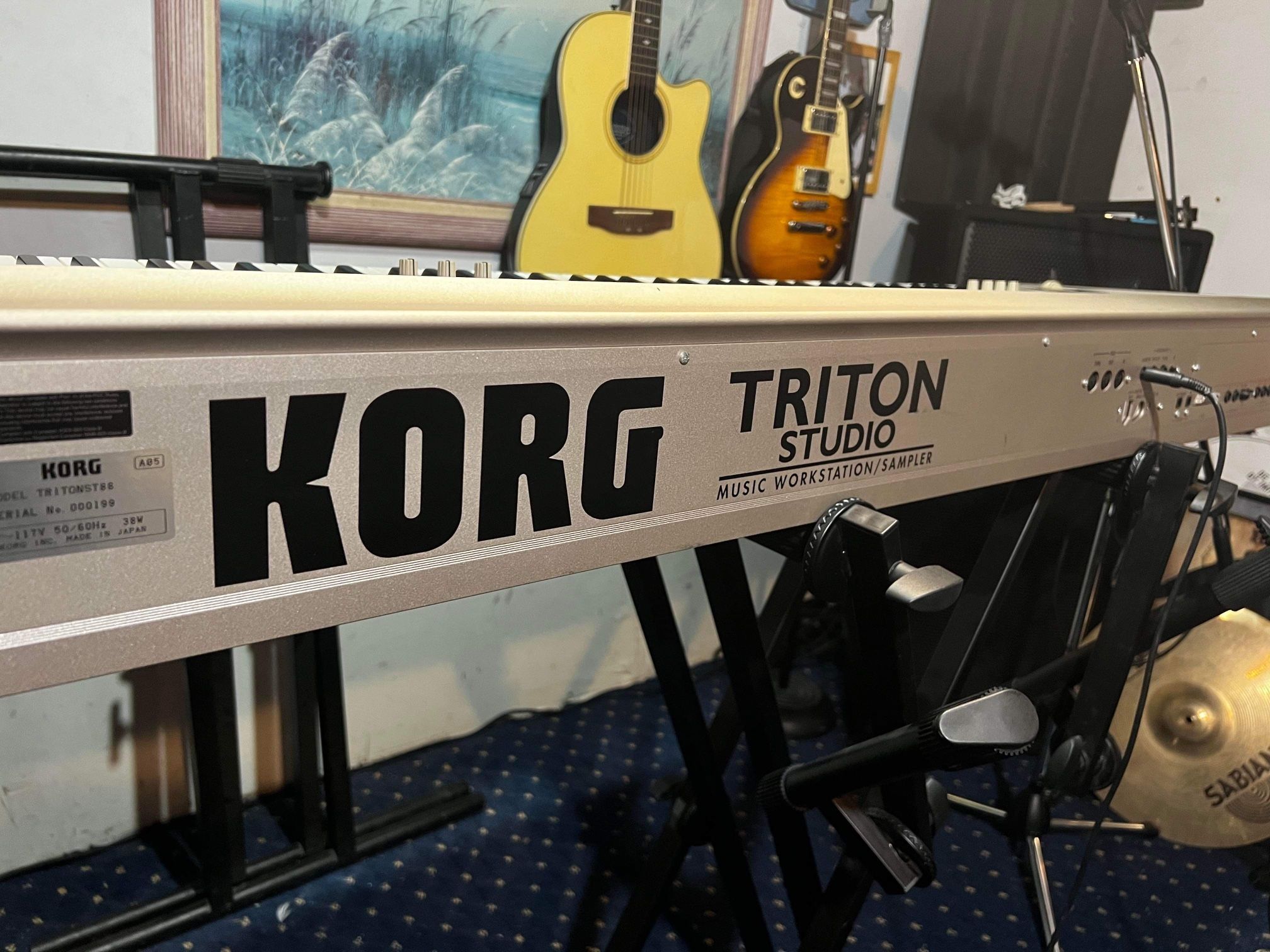 KORG TRITON STUDIO MUSIC WORKSTATION /SAMPLER $950 OBO