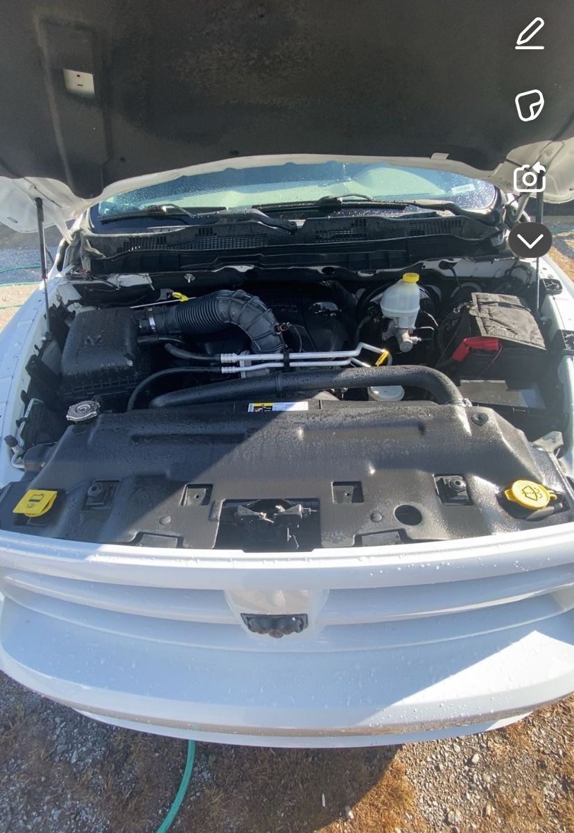 2012 Ram 1500 5.7L V8 White