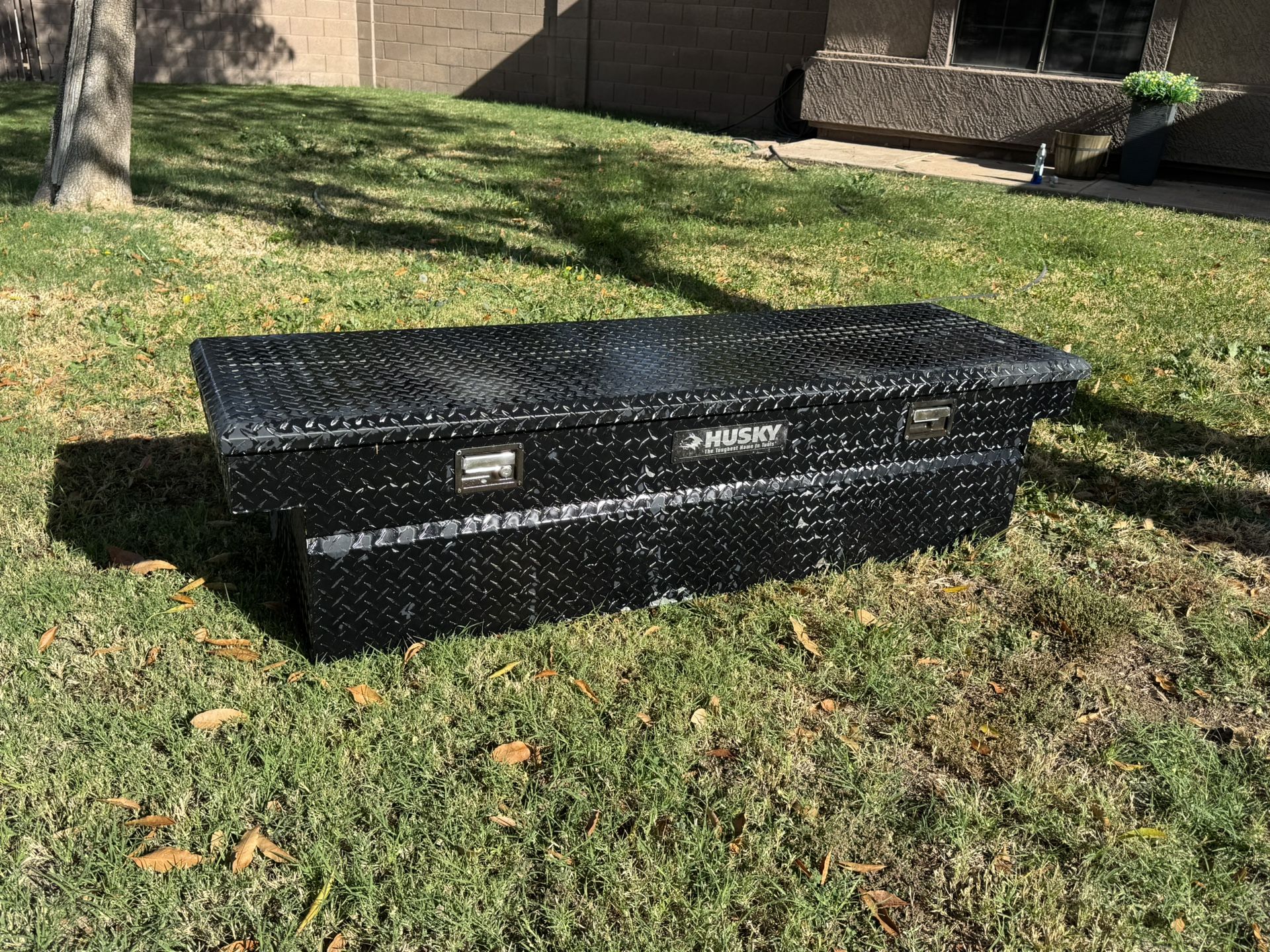 Husky Black Aluminum Full Size Crossbed Truck Tool Box