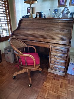 Rolling Desk