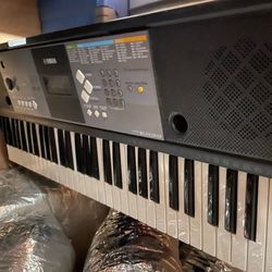 Yamaha key Board With Stand