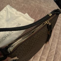 Michael Kor purse brand new 