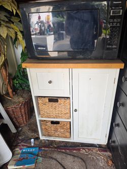 Microwave table / kitchen island the prices firm