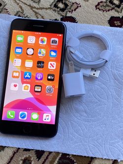 iPhone 7 unlocked for all carriers 128 gigs