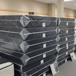 Brand new boxsprings