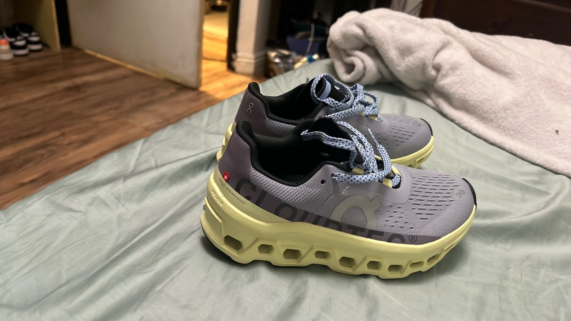 Qc Running Shoes