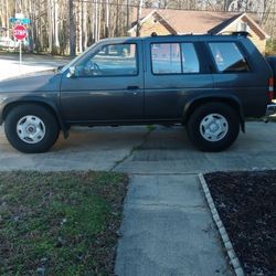 1995 Nissan Pathfinder