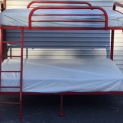 Twin/Full Bunk Bed with Mattresses