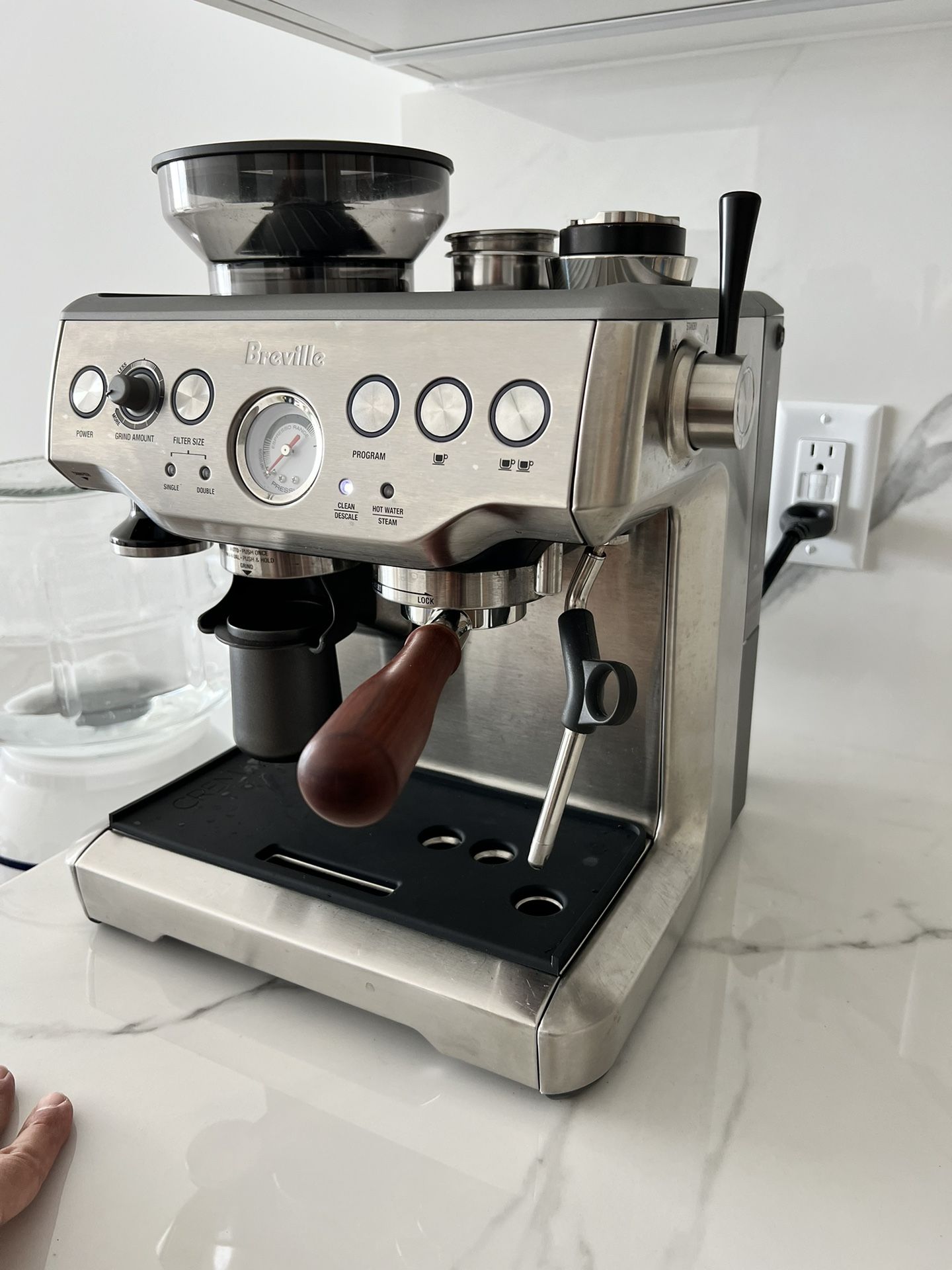 Breville Barista Express Espresso Machine