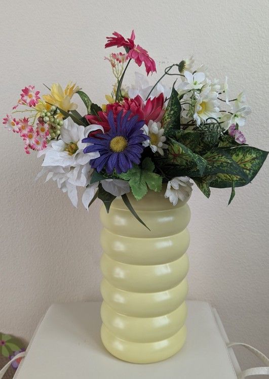 Designer vase and artificial flowers