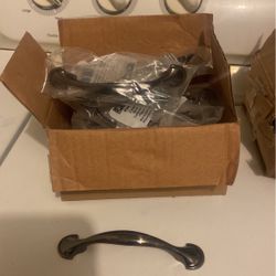 Hinges For Cabinets  Or Drawers Reallly Nice Finish 