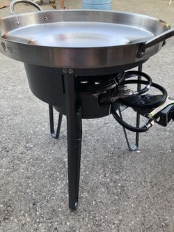 Base alta con cubreviento y quemador manguera negra sellada con comal de acero inoxidable