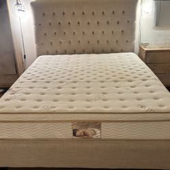 pending pick up* Free queen mattress and bed frame*pending pick up*