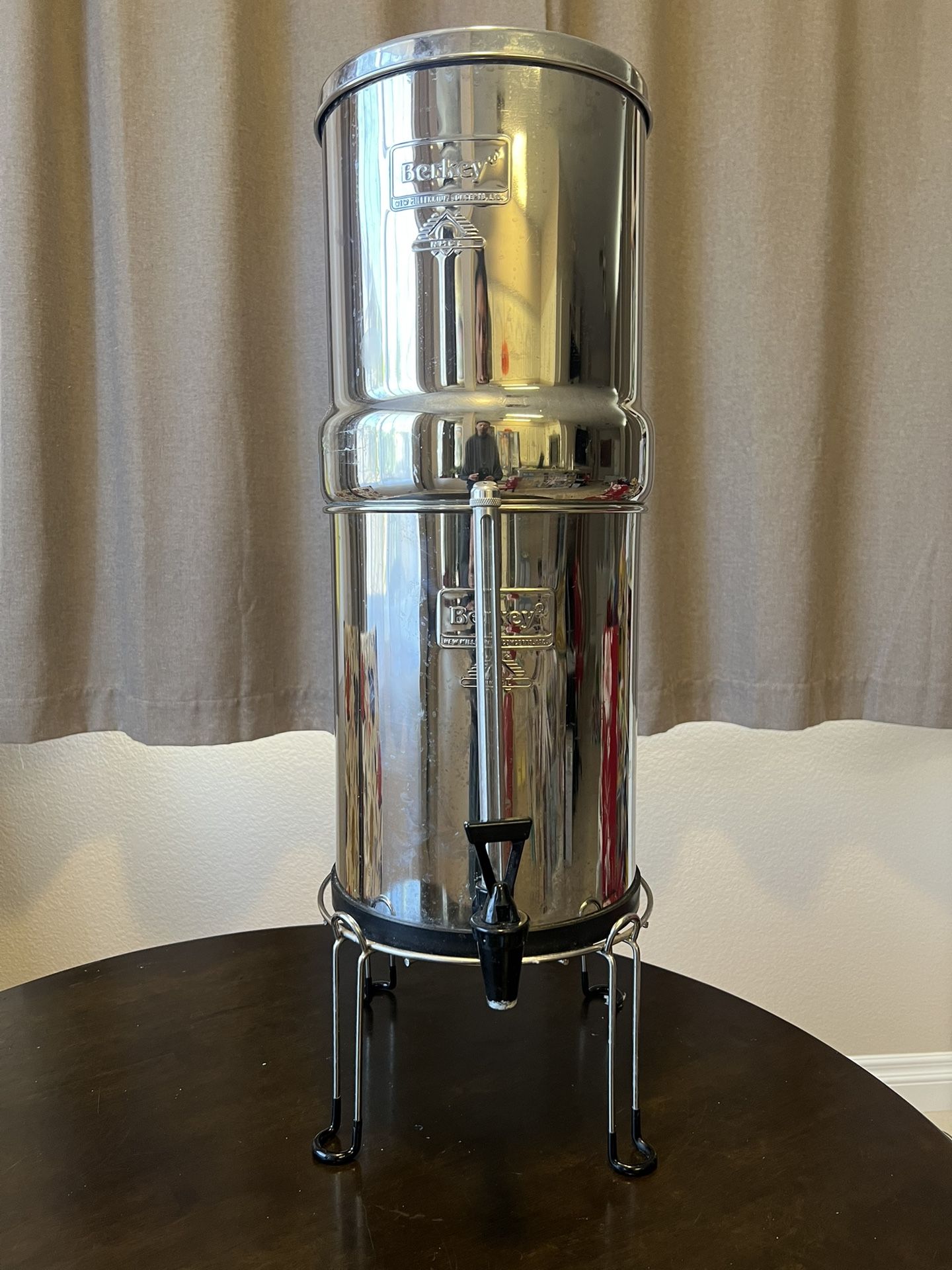 Big Berkey Water Filter (with Stand & Fluid indicator Spigot) for Sale ...