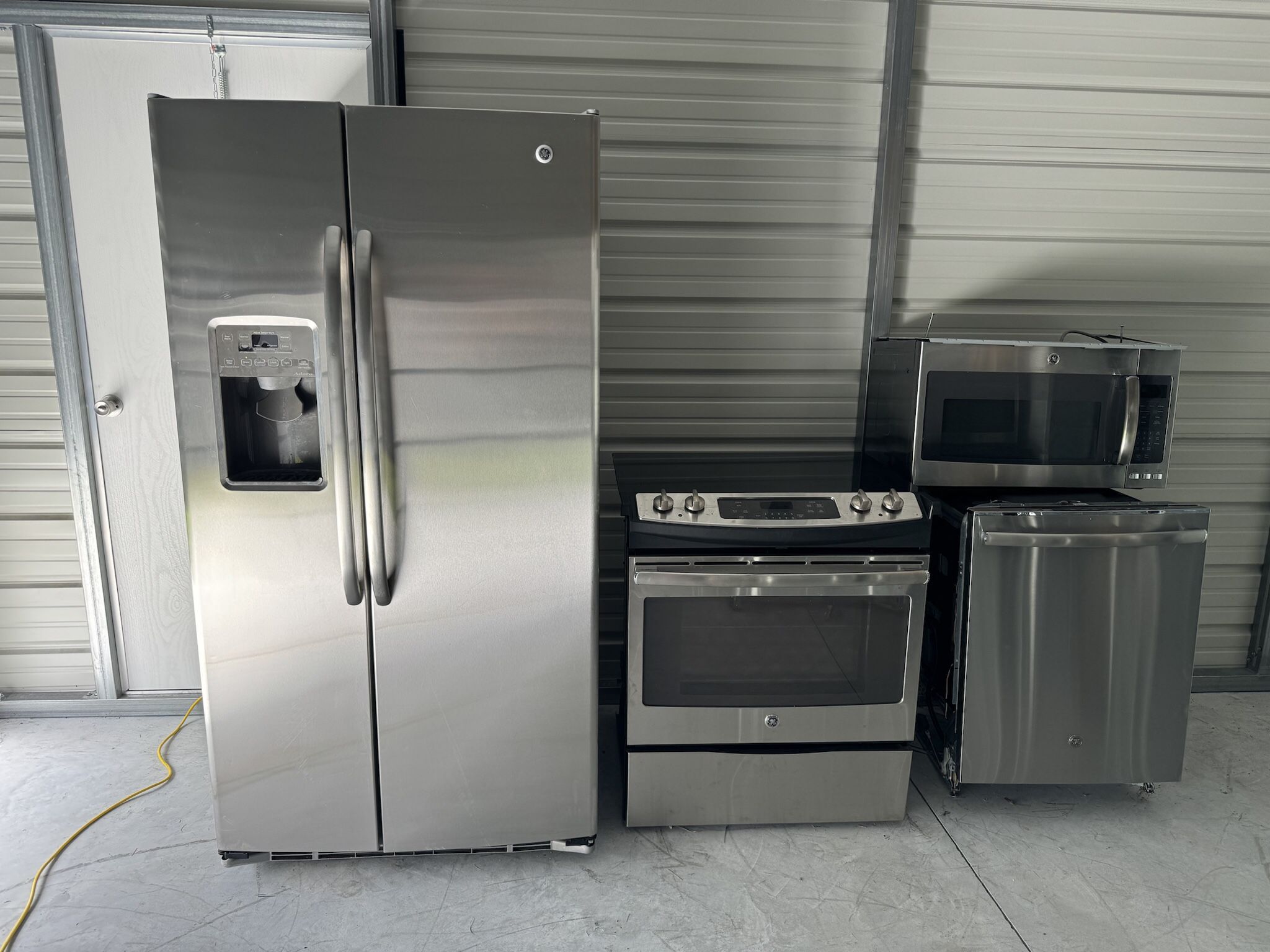 Stainless Steel Kitchen Appliances