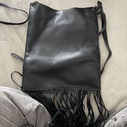 black purse 