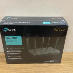 TP-LINK BE9700 TRI-BAND WIFI 7 ROUTER .