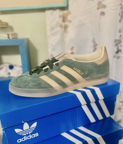New Adidas Suade  Gazelles