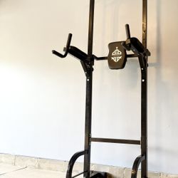 HOME GYM STRENGTH TRAINING STATION