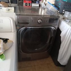 LG Washer and Gas Dryer 