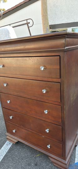 Vintage Dresser with jewelry hidden dresser