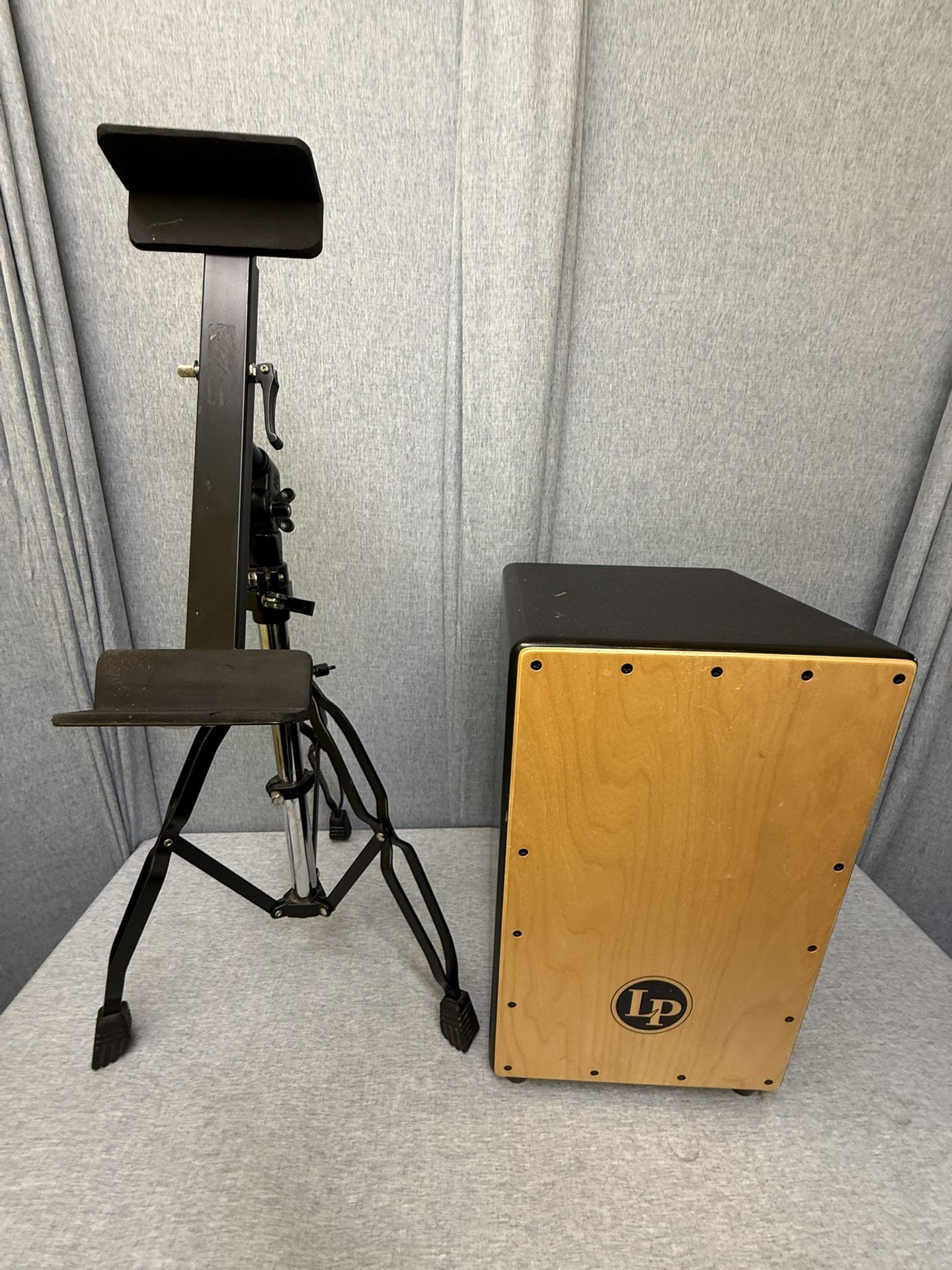 LP Adjustable MDF Snare Cajon W Meinl Stand