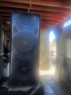 2 JBL  medios .size dobles 15...