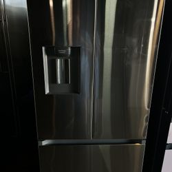 Samsung 30”wide (22cu.ft.) Stainless Steel 3-door Refrigerator 