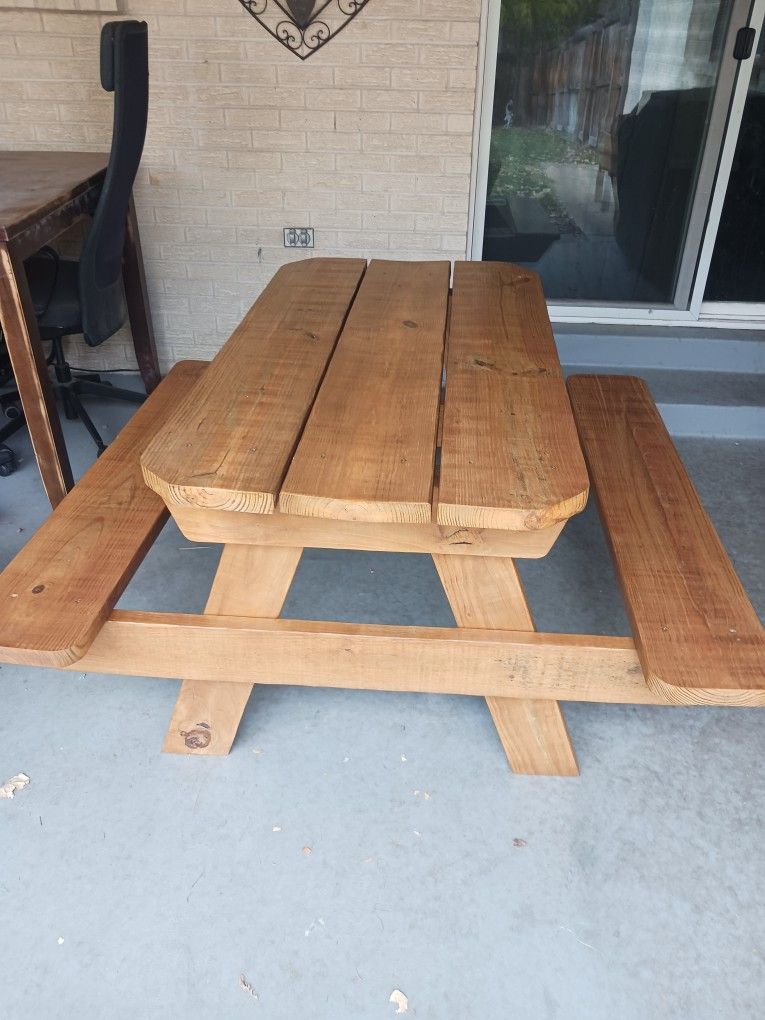 Picnic Table