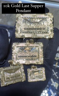 10k Last Supper Pendent