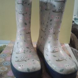 Girls Rain Boot Size 8